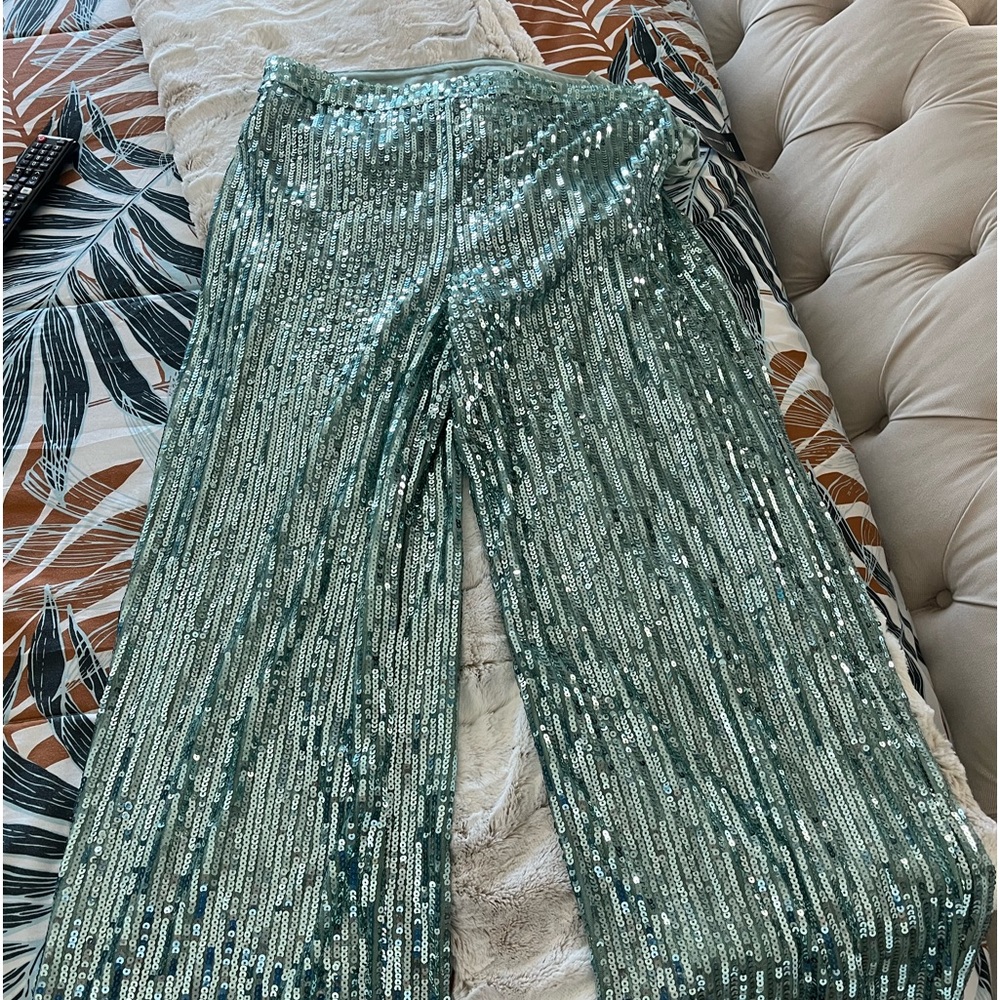 Matcha, Gotcha Super cute Sequin Pant by INC x Jeannie Mai Size 10w